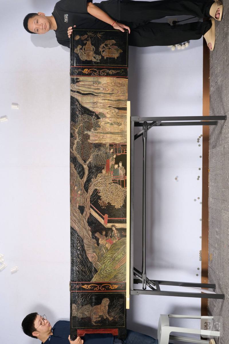 Lot1048 清康熙十二年（1673） 广作三水县知县苏嵋荣寿款彩大屏风 十二扇 - 图3